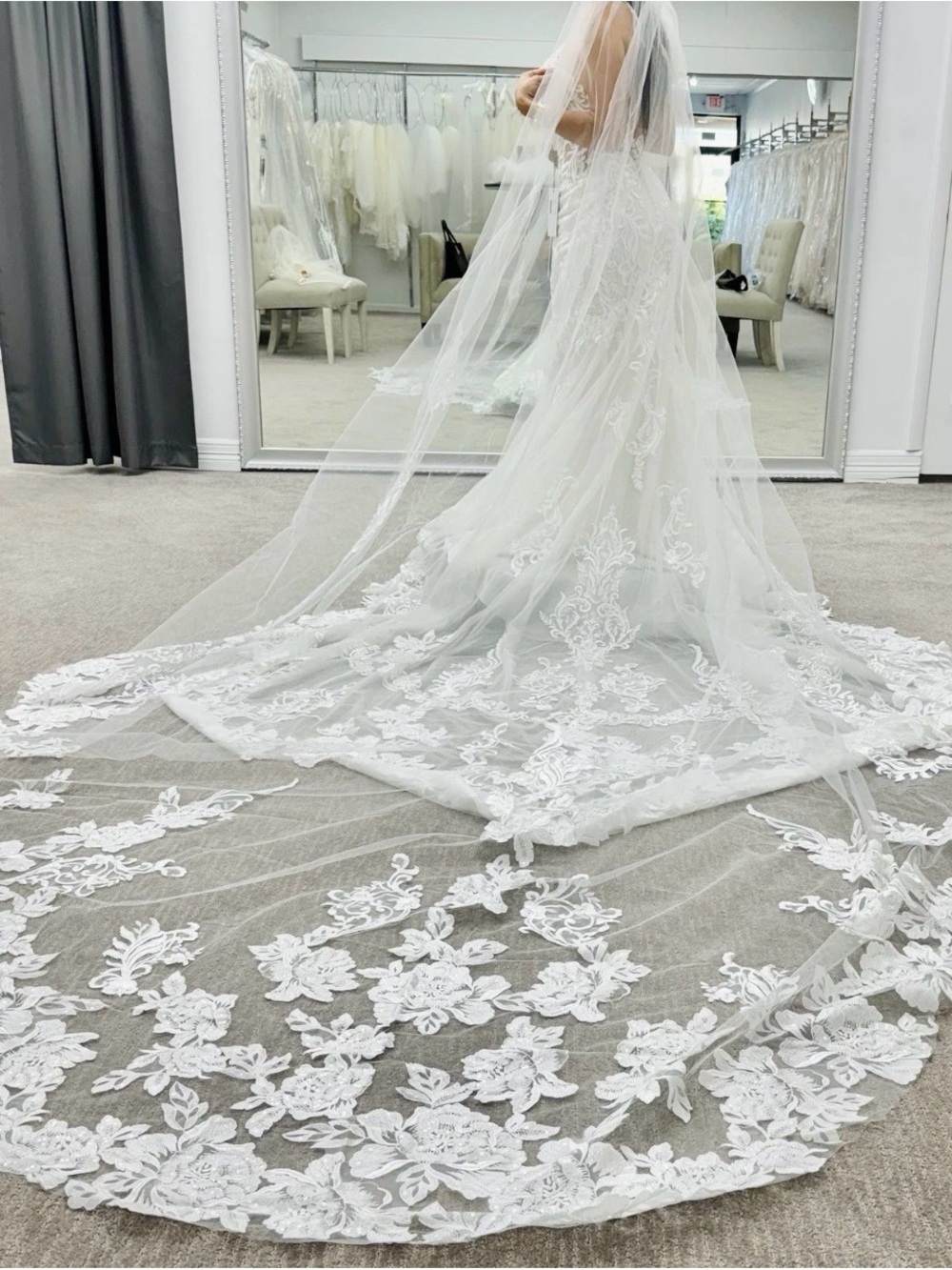 Kittychen Couture Lace Appliqué Cathedral Wedding Veil in Ivory